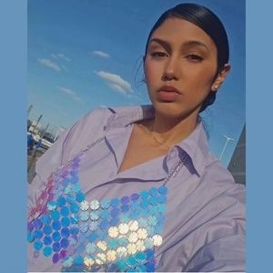 Meet your Posher, Camila